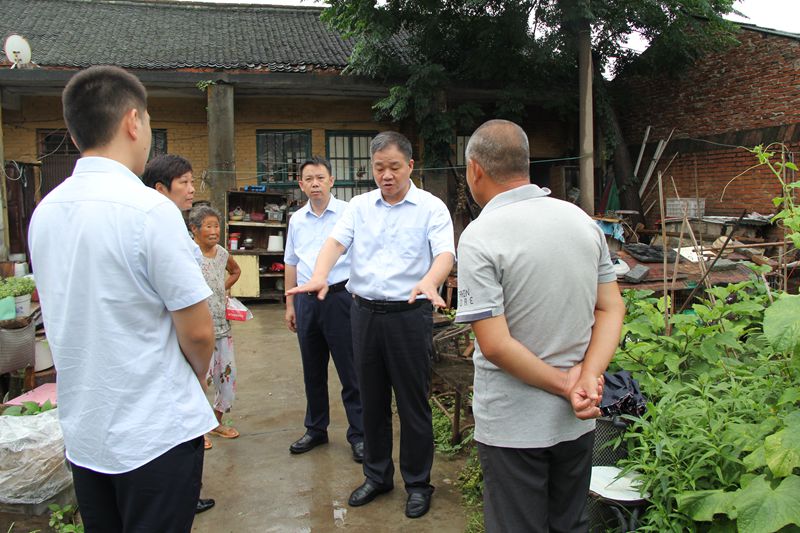 博農(nóng)集團主要領(lǐng)導檢查防汛準備情況